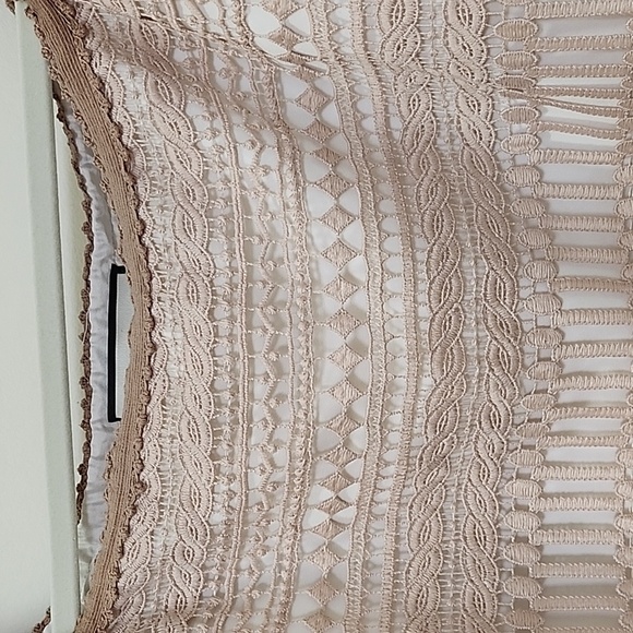 Alexis Women's Beige Finn Off Shoulder Lace Top Small Whimsy - Picture 10 of 17